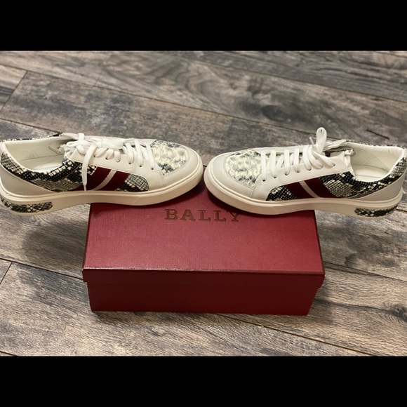 Men’s Bally “Moony” White Sheep Printed Sneakers Size 12 - Picture 3 of 6